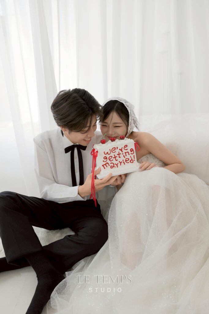 大阪スタジオで撮影した韓国フォトウェディングの新郎新婦