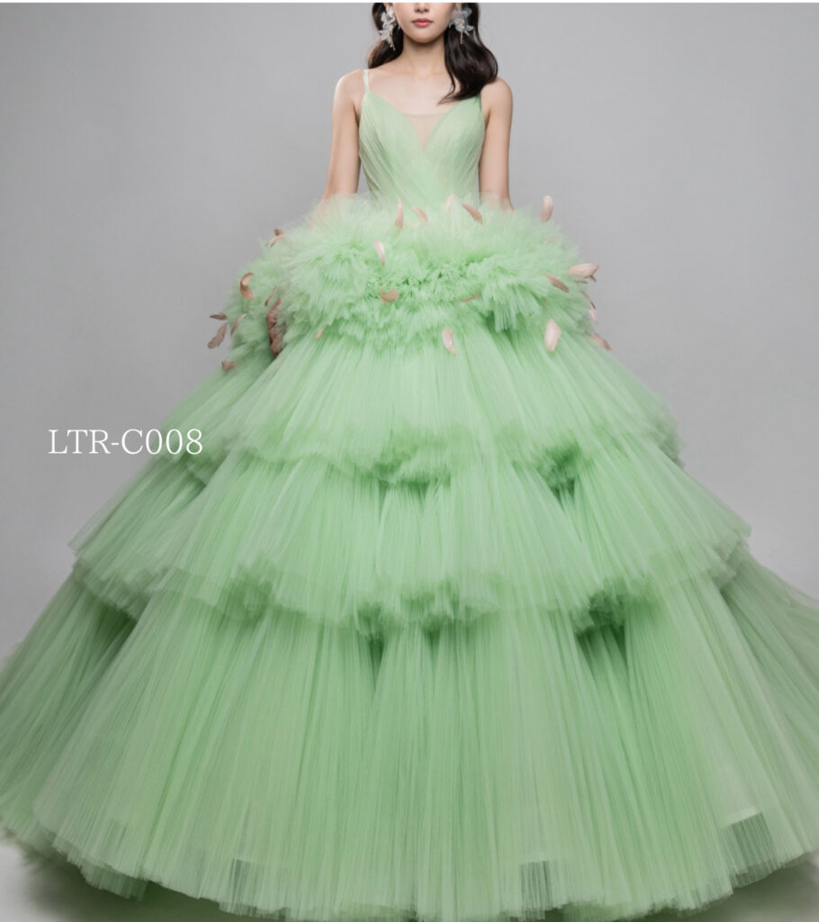 グリーンドレス試着